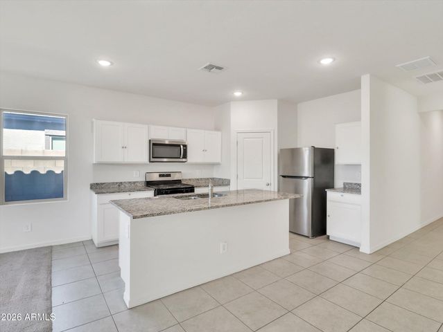 5717 W COPLEN FARMS Road, Laveen, AZ 85339