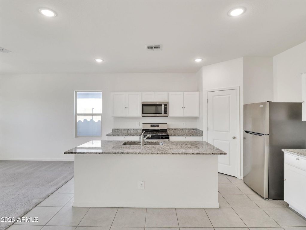Image 5 of property listing at 5717 W COPLEN FARMS Road, Laveen, AZ 85339