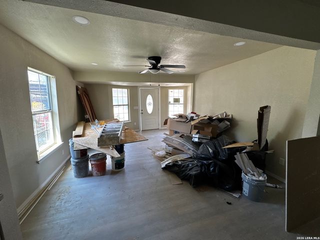 1306 W Gerald Ave, San Antonio, TX 78211