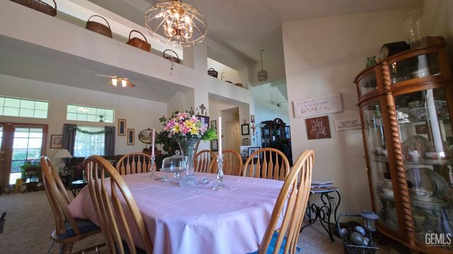 6109 Spring Valley Drive, Bakersfield, CA 93308