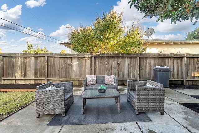 527 Maple Avenue, Milpitas, CA 95035