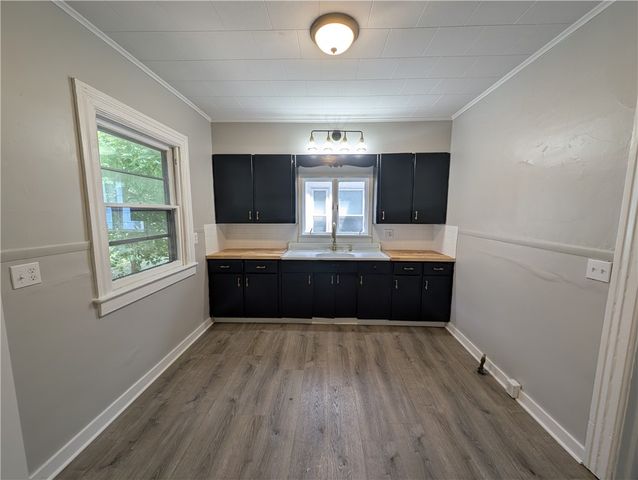 179 Warwick Avenue, Rochester, NY 14611