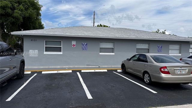 4101 NW 30th Ter 4, Lauderdale Lakes, FL 33309