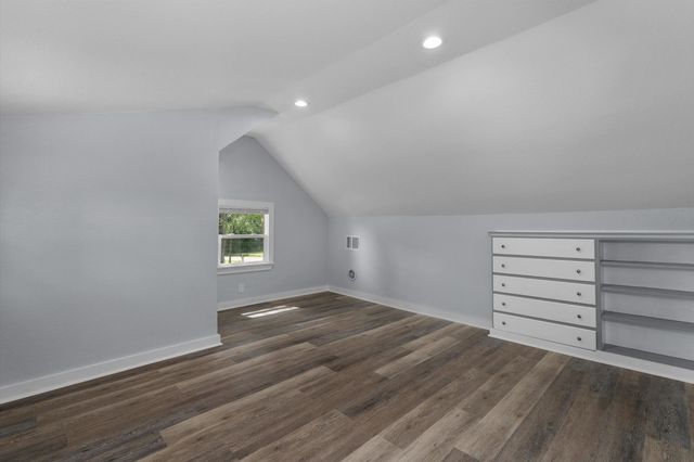 218 Benita Dr, Marshall, TX 75672