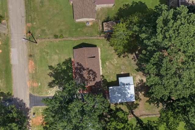 218 Benita Dr, Marshall, TX 75672