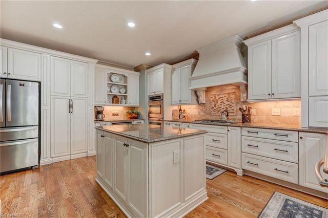 8162 Rob Roy Drive, Summerfield, NC 27358