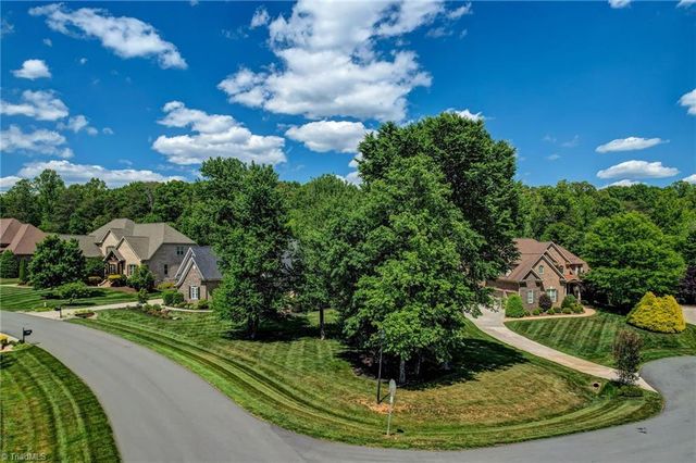 8162 Rob Roy Drive, Summerfield, NC 27358