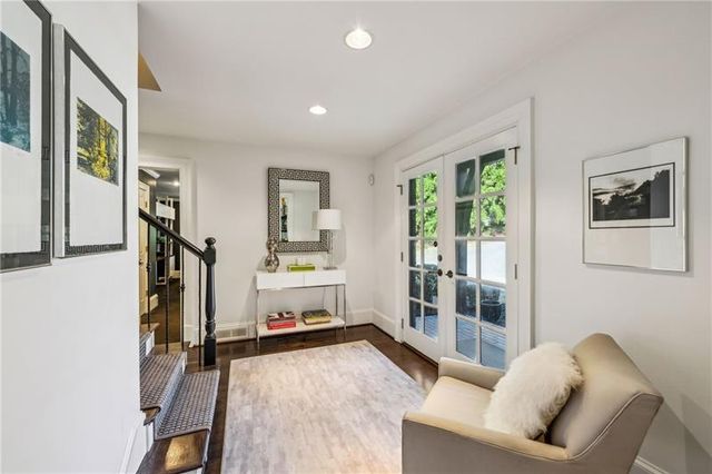 105 Kingston Manor, Atlanta, GA 30342