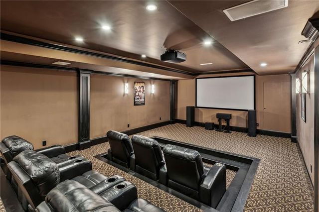 105 Kingston Manor, Atlanta, GA 30342