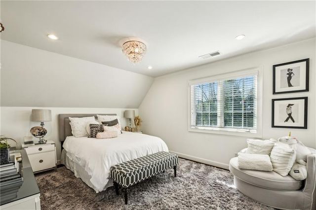 105 Kingston Manor, Atlanta, GA 30342