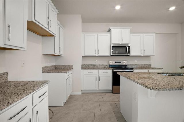 17386 BLAZING STAR CIRCLE, Clermont, FL 34714