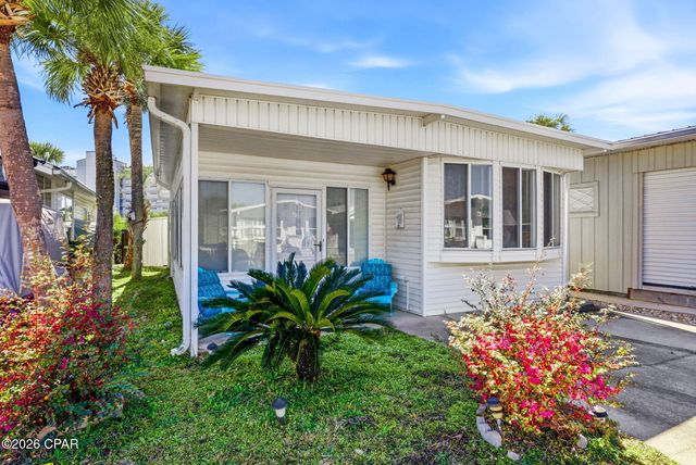 50 Gulf Loop, Panama City Beach, FL 32408