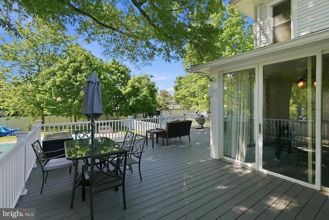 9026 SUDLEY RD, Manassas, VA 20110