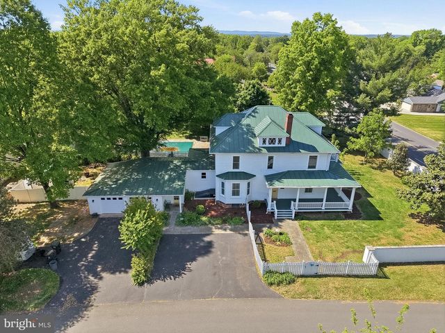 9026 SUDLEY RD, Manassas, VA 20110