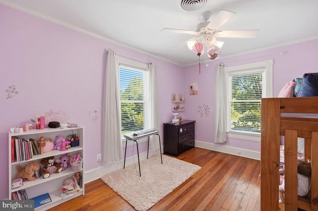 9026 SUDLEY RD, Manassas, VA 20110