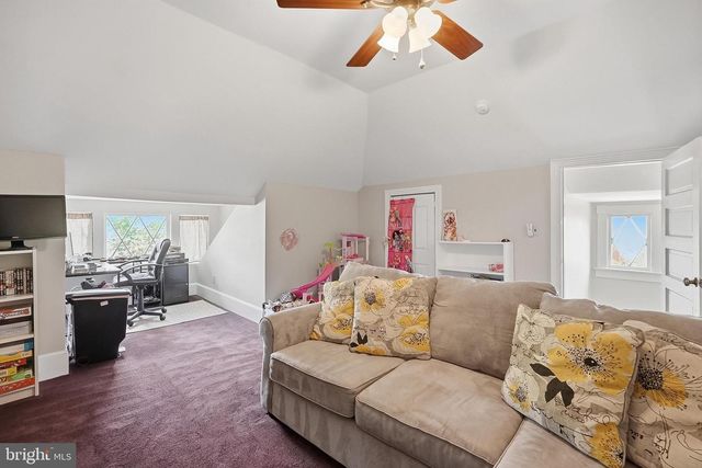 9026 SUDLEY RD, Manassas, VA 20110