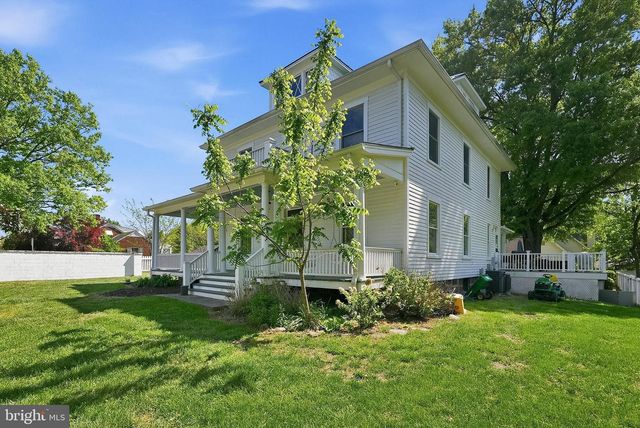 9026 SUDLEY RD, Manassas, VA 20110