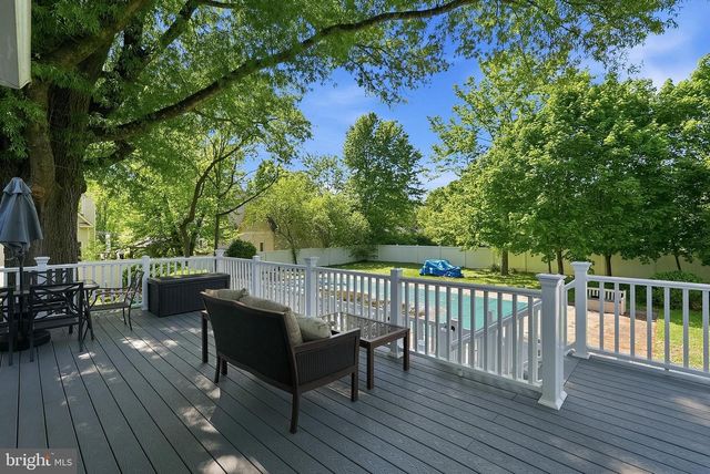 9026 SUDLEY RD, Manassas, VA 20110