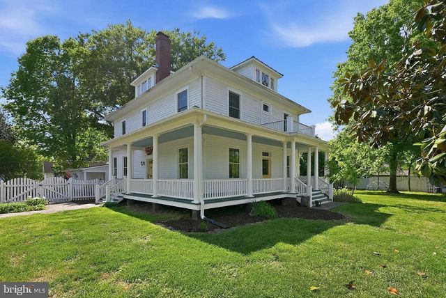 9026 SUDLEY RD, Manassas, VA 20110