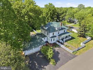 9026 SUDLEY RD, Manassas, VA 20110