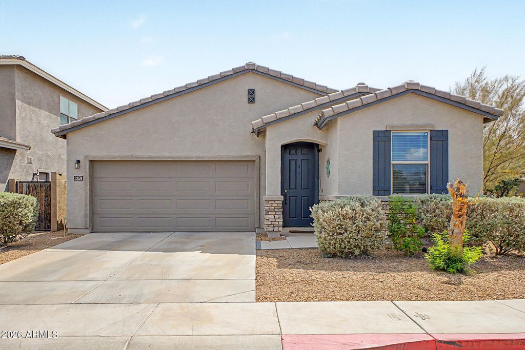 3259 W CARTER Road, Phoenix, AZ 85041 — exterior