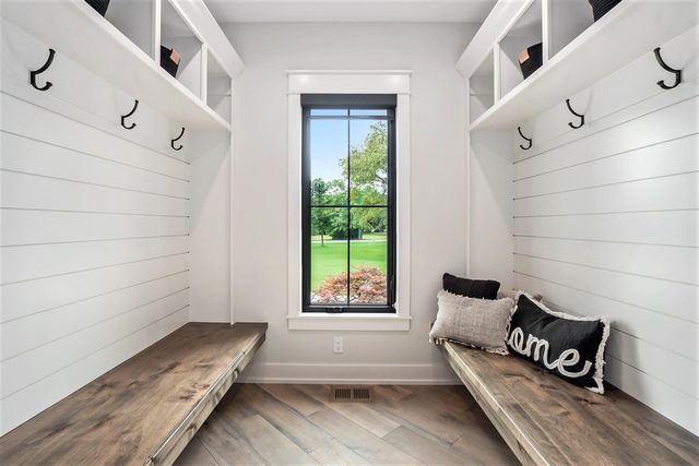 4564 34th Street, Zeeland, MI 49464