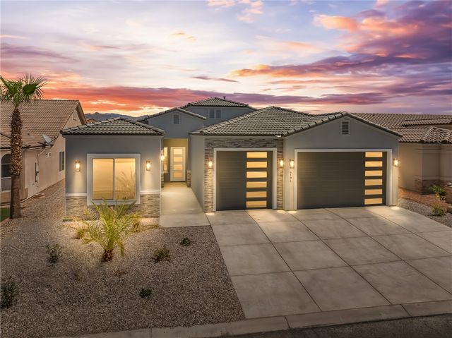6136 S Via Del Aqua Drive, Fort Mohave, AZ 86426