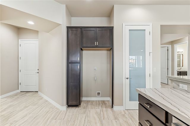 6136 S Via Del Aqua Drive, Fort Mohave, AZ 86426