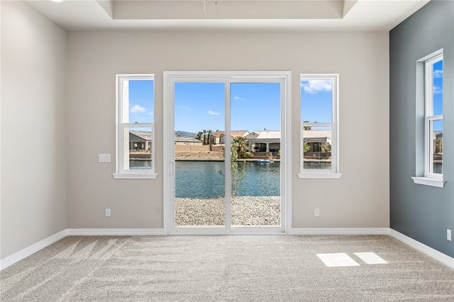 6136 S Via Del Aqua Drive, Fort Mohave, AZ 86426