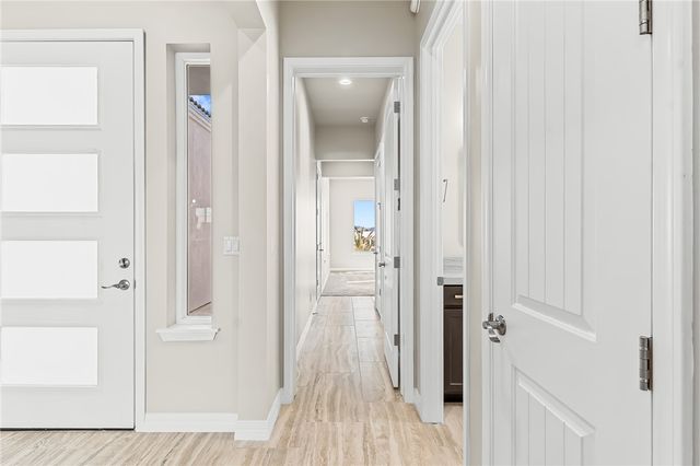 6136 S Via Del Aqua Drive, Fort Mohave, AZ 86426