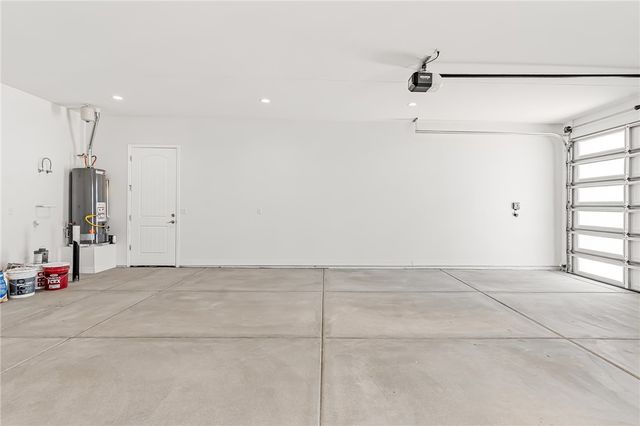 6136 S Via Del Aqua Drive, Fort Mohave, AZ 86426