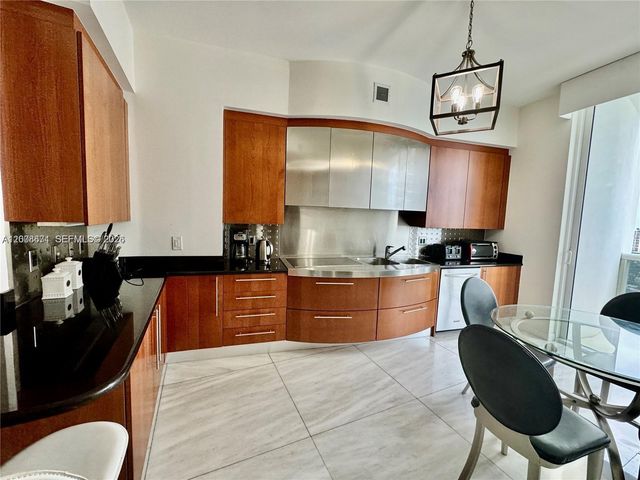 18101 Collins Ave 4302, Sunny Isles Beach, FL 33160
