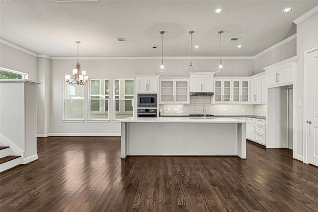 5514 Petty Street A, Houston, TX 77007