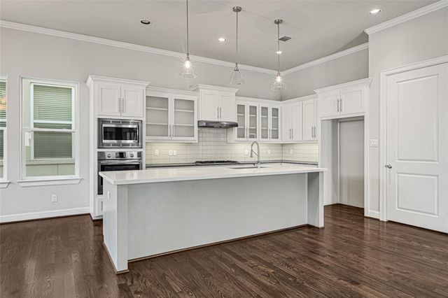 5514 Petty Street A, Houston, TX 77007
