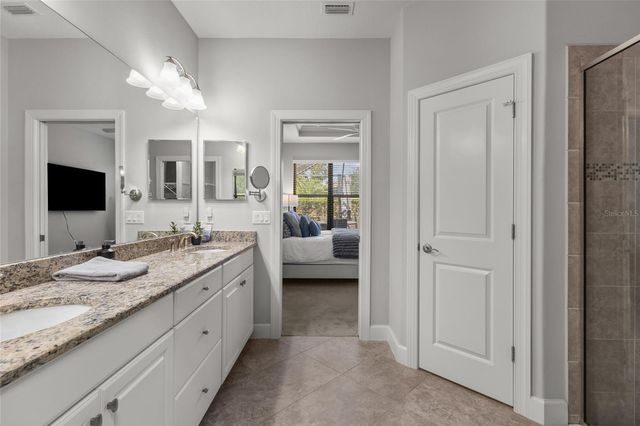 5019 SAVONA RUN, Bradenton, FL 34211