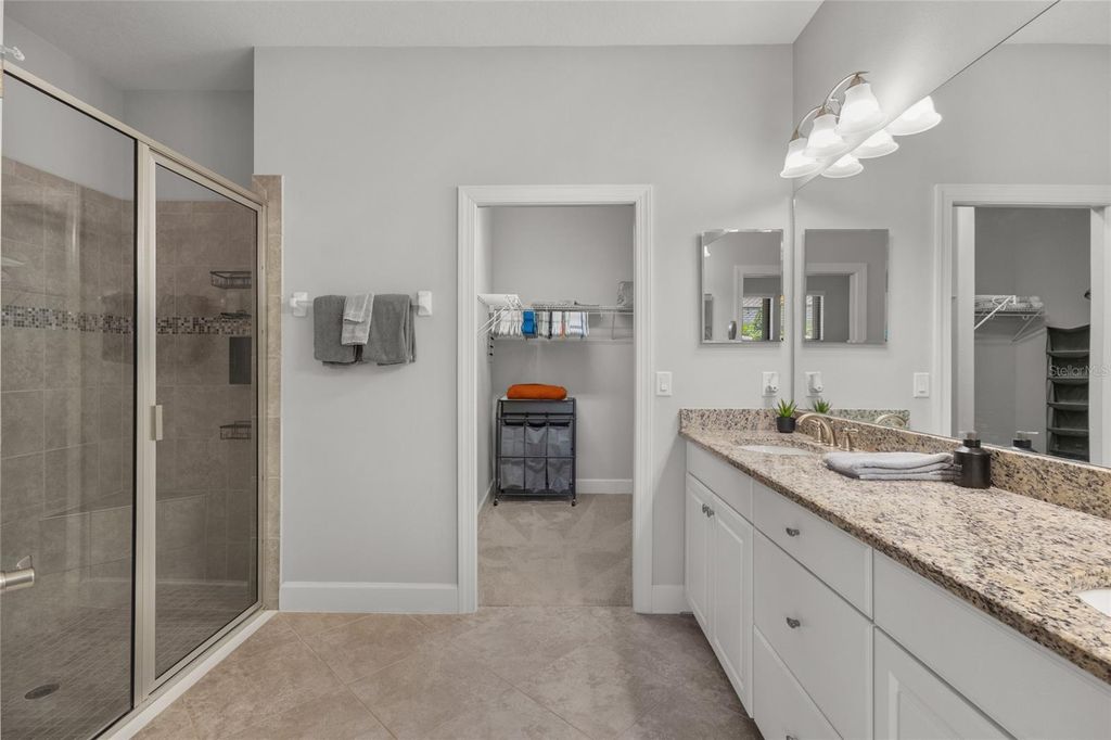 Image 17 of property listing at 5019 SAVONA RUN, Bradenton, FL 34211
