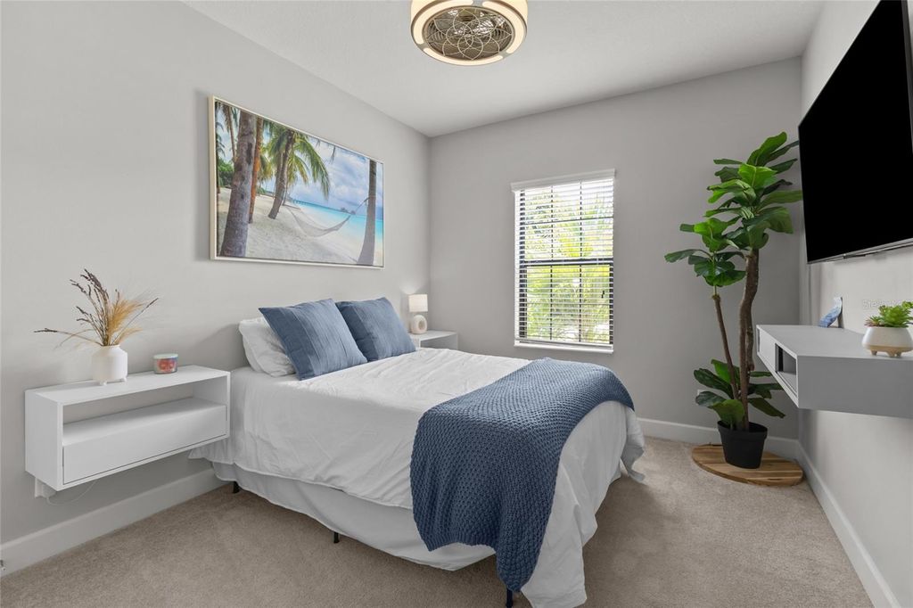 Image 25 of property listing at 5019 SAVONA RUN, Bradenton, FL 34211
