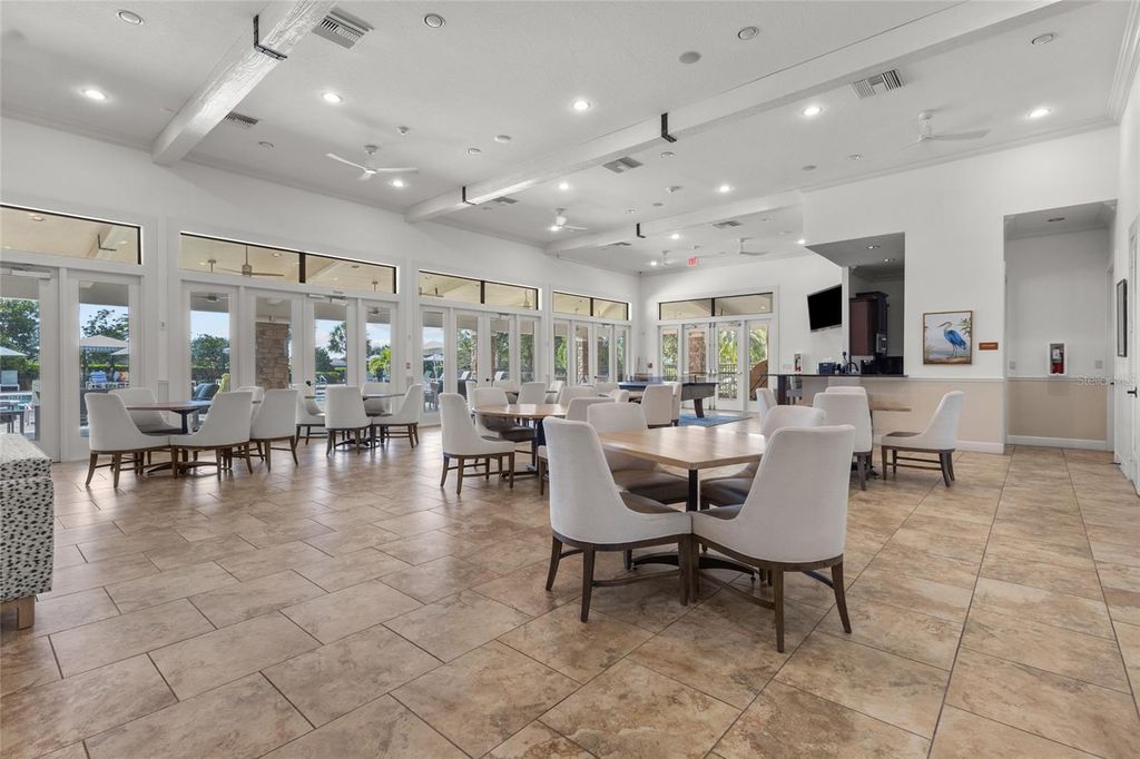 Image 40 of property listing at 5019 SAVONA RUN, Bradenton, FL 34211
