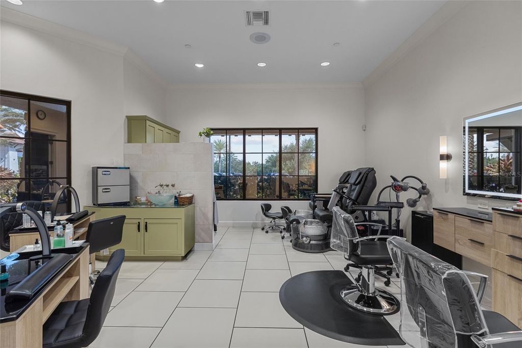 Image 44 of property listing at 5019 SAVONA RUN, Bradenton, FL 34211