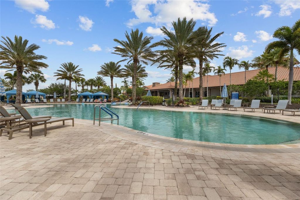 Image 48 of property listing at 5019 SAVONA RUN, Bradenton, FL 34211