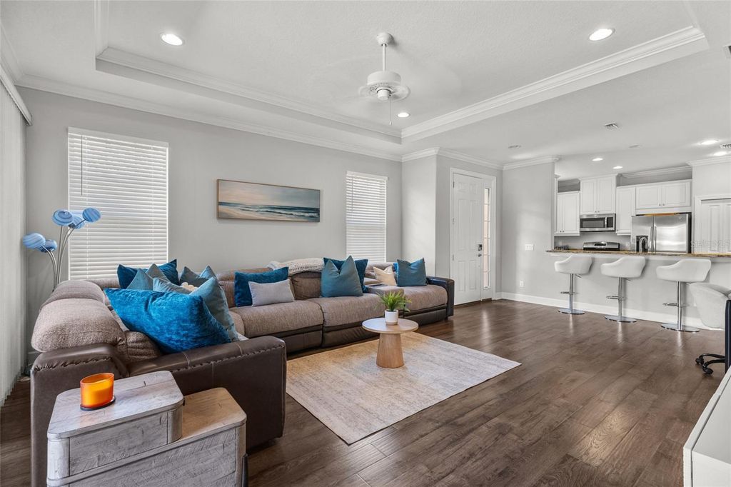 Image 7 of property listing at 5019 SAVONA RUN, Bradenton, FL 34211