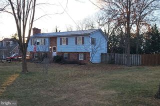 105 WYTHE AVE, Stephens City, VA 22655