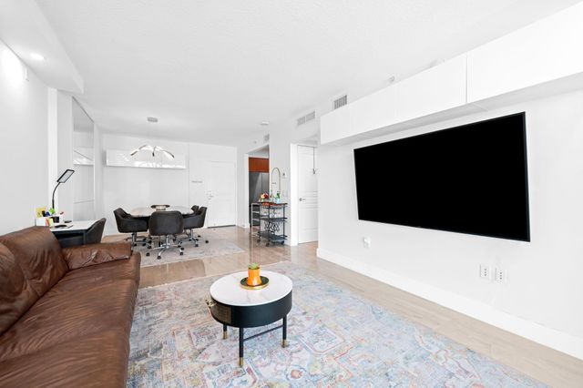350 SE 2nd Street 2280, Fort Lauderdale, FL 33301