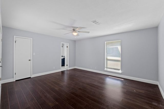 809 Stillhouse SPG, Round Rock, TX 78681