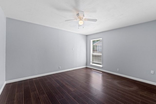 809 Stillhouse SPG, Round Rock, TX 78681