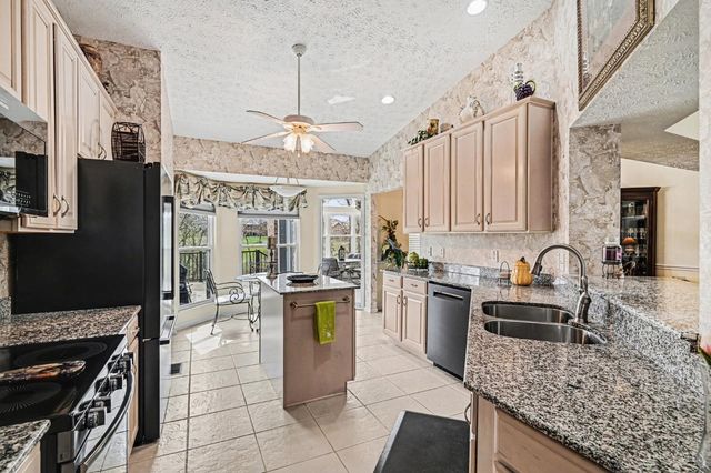 6278 Greens Way, Fairfield Twp, OH 45011