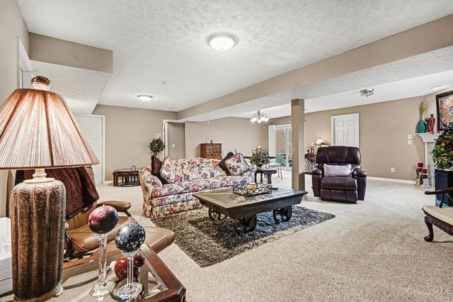 6278 Greens Way, Fairfield Twp, OH 45011