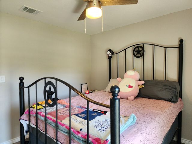 1929 Vista Oaks Drive, Carrollton, TX 75007