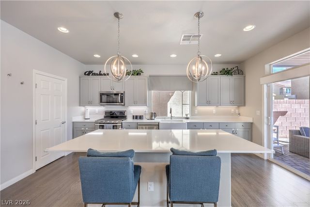 7266 Gypsy Canyon Court, Las Vegas, NV 89118