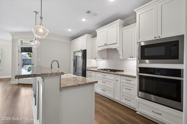 10497 W Landon Green Circle, Gulfport, MS 39503